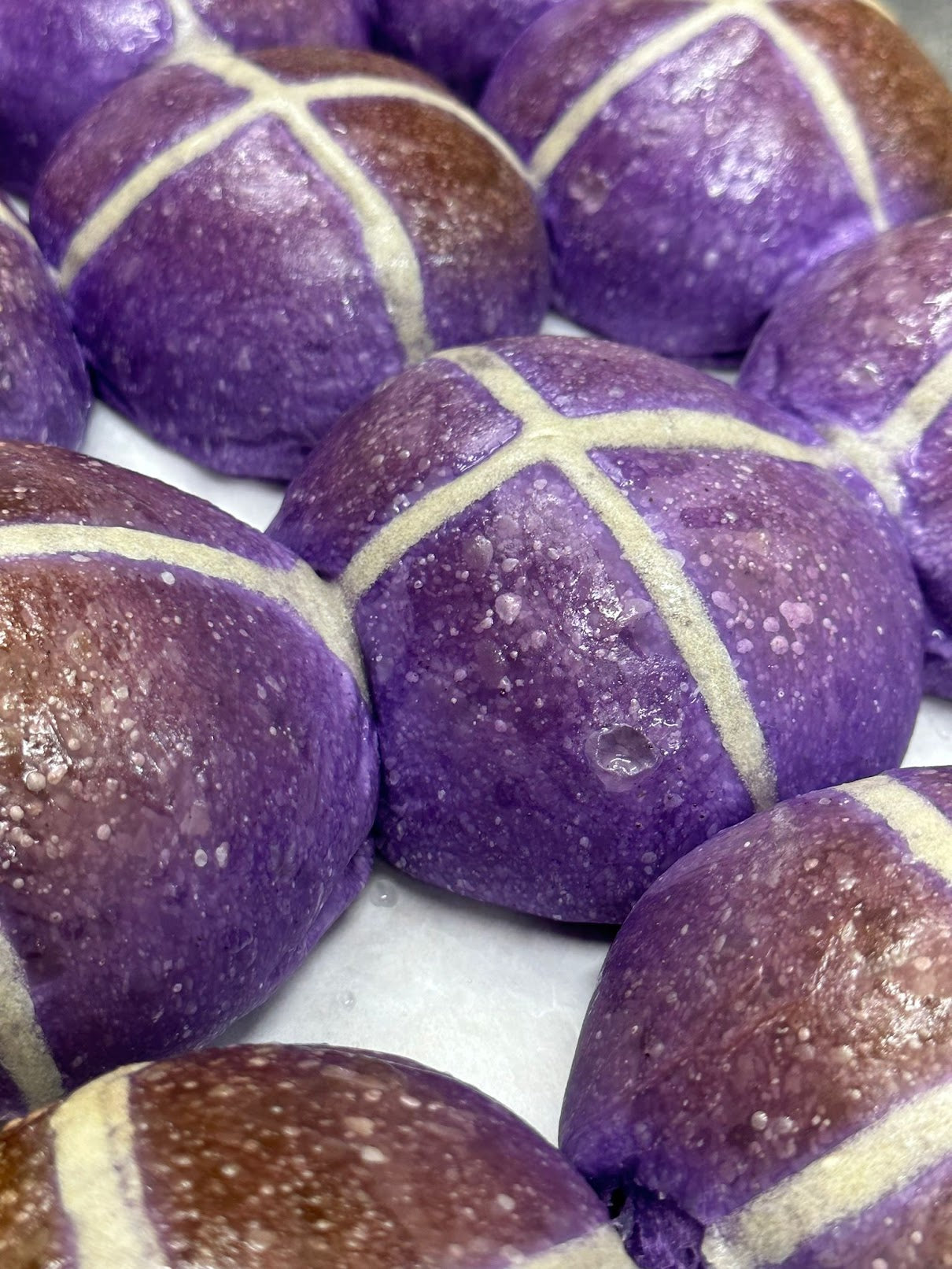 Ube Hotcross buns (Limited Time Only)